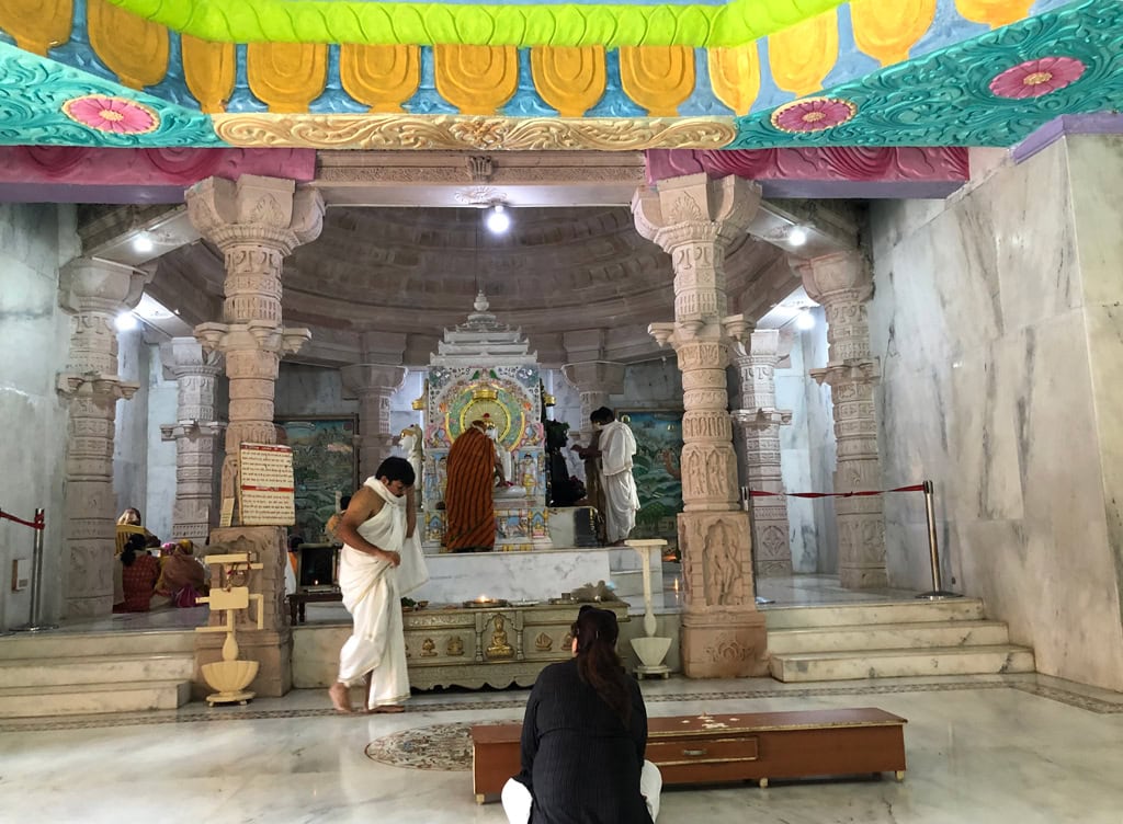 Garbhagriha — Daily Puja & Moolnayak Darshan